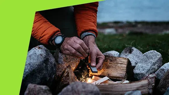 Slik bygger du bål riktig – Tips til trygg og effektiv bålfyring i naturen - Game-On.no