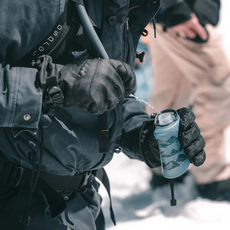 Stow - Compact and Flexible Drinking Bottle