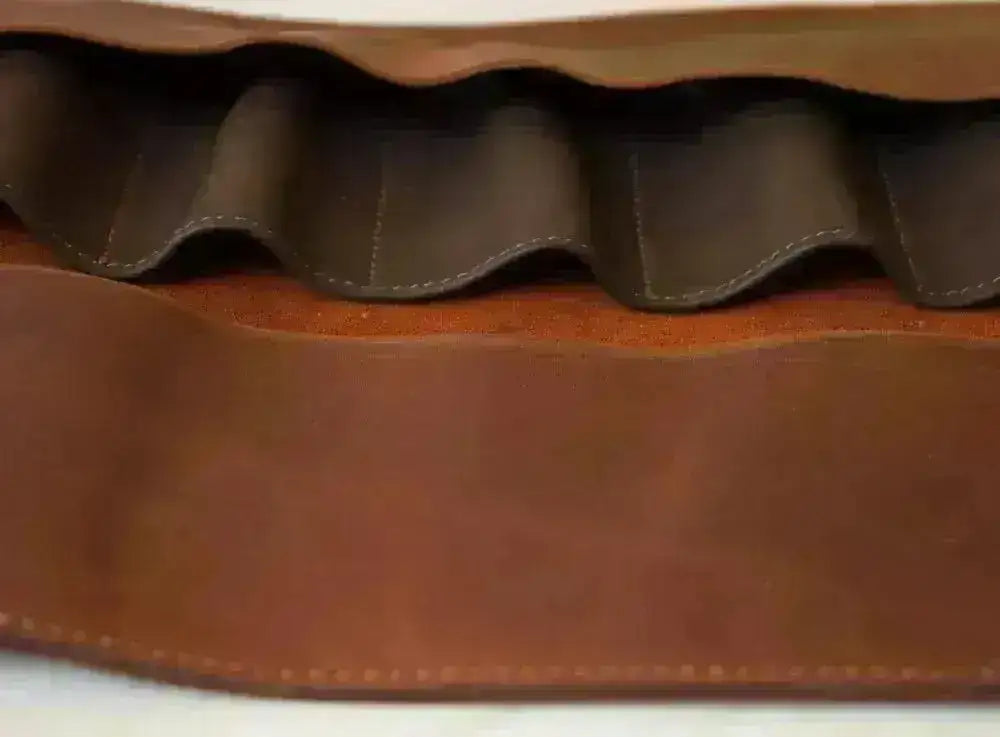 Skinnetui Rull med 8stk Lommer til Verktøy - Game-On.no