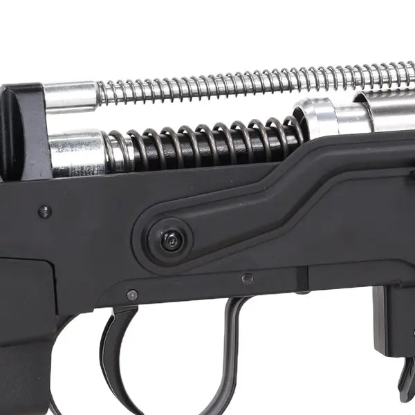 Specna Arms Retro Dragunov SVD, nærbilde av innmat med stempel og fjær