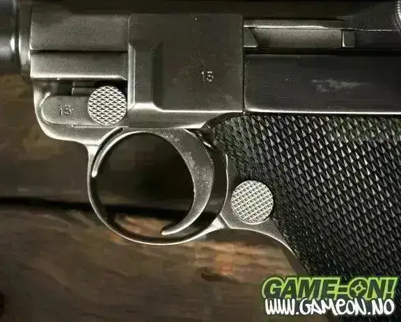 WE - Luger Softgunpistol med Blowback - Sølv - Game-On.no